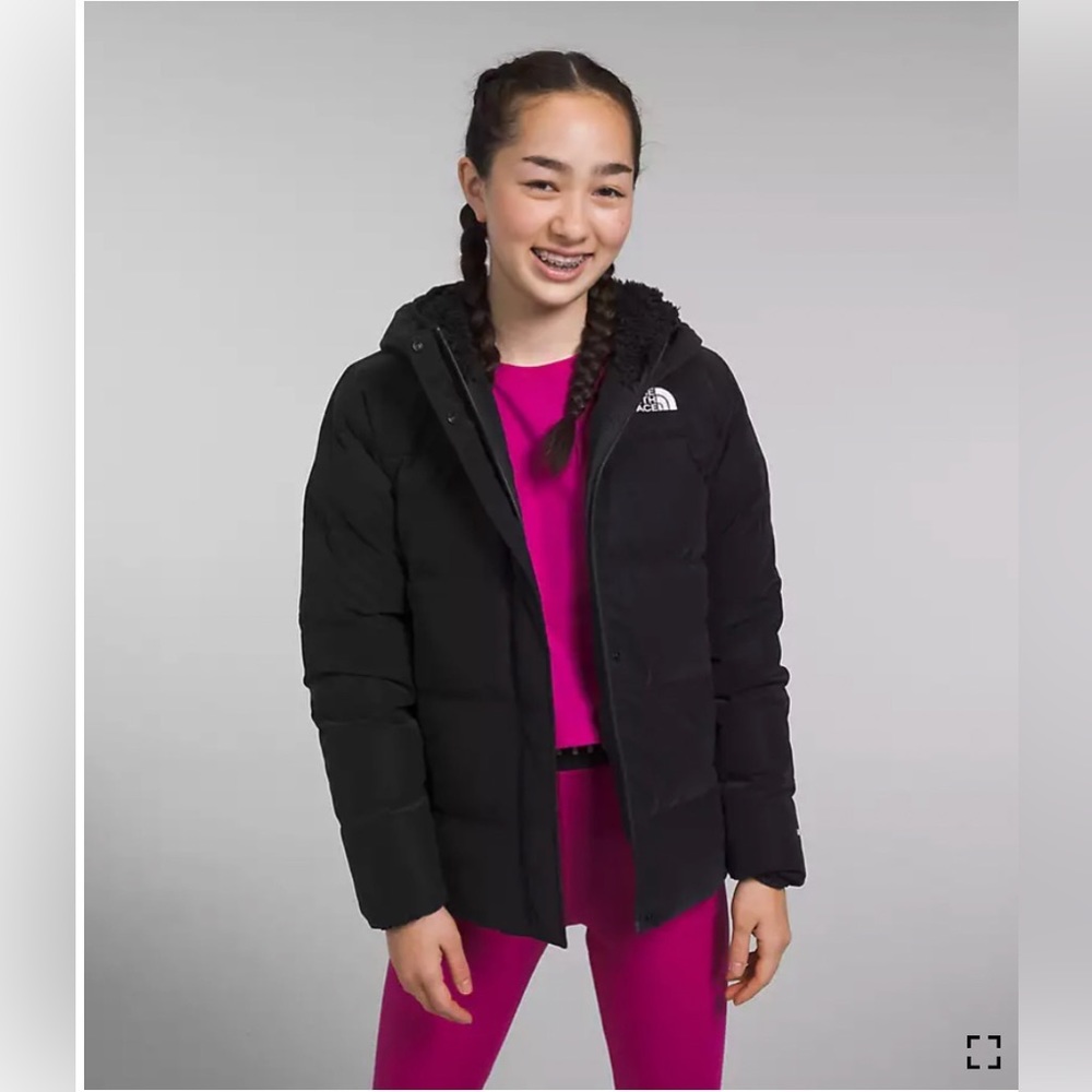 Kids north face M fleece lined parka